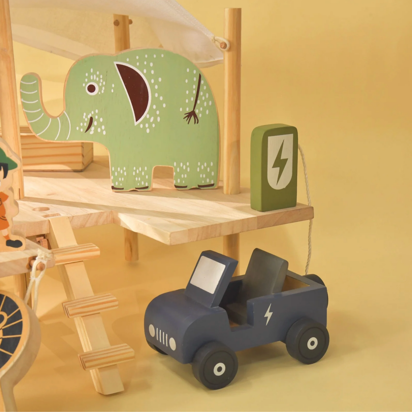 Playbox Wooden Jungle Safari Wild Animals Adventure Set